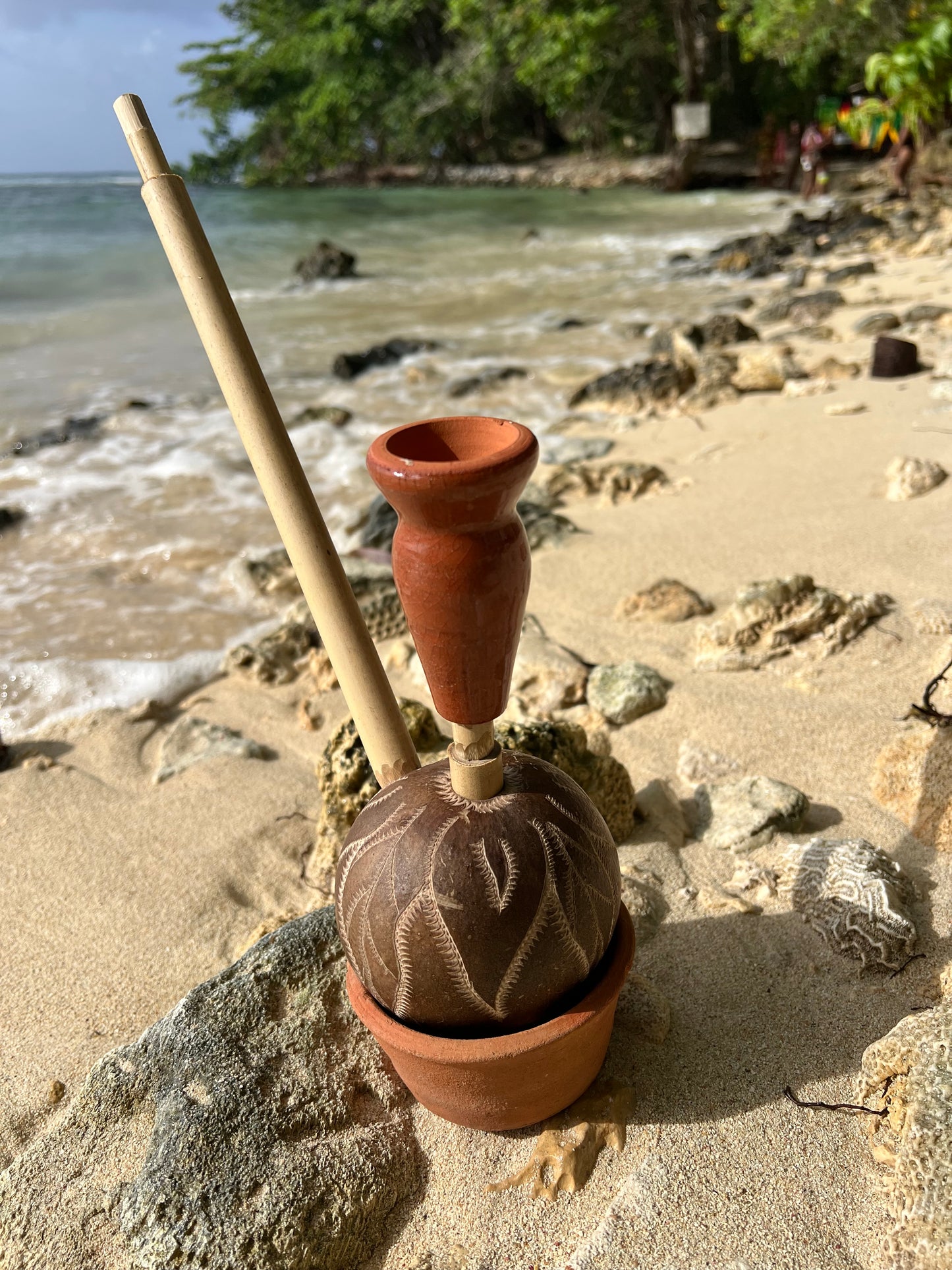 Livity Leaves Hand-carved Calabash Steam Chalice