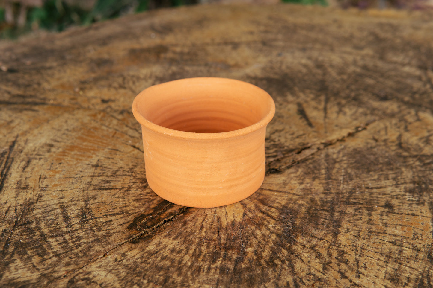 Jamacian Clay Stand